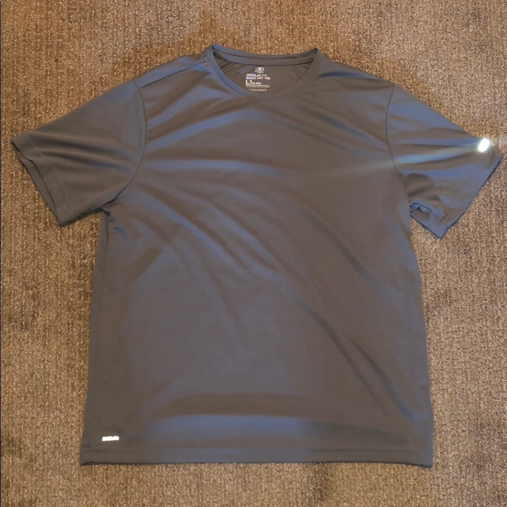 Athletic Works Gray Short Sleeve Tee Moisture-Wicking